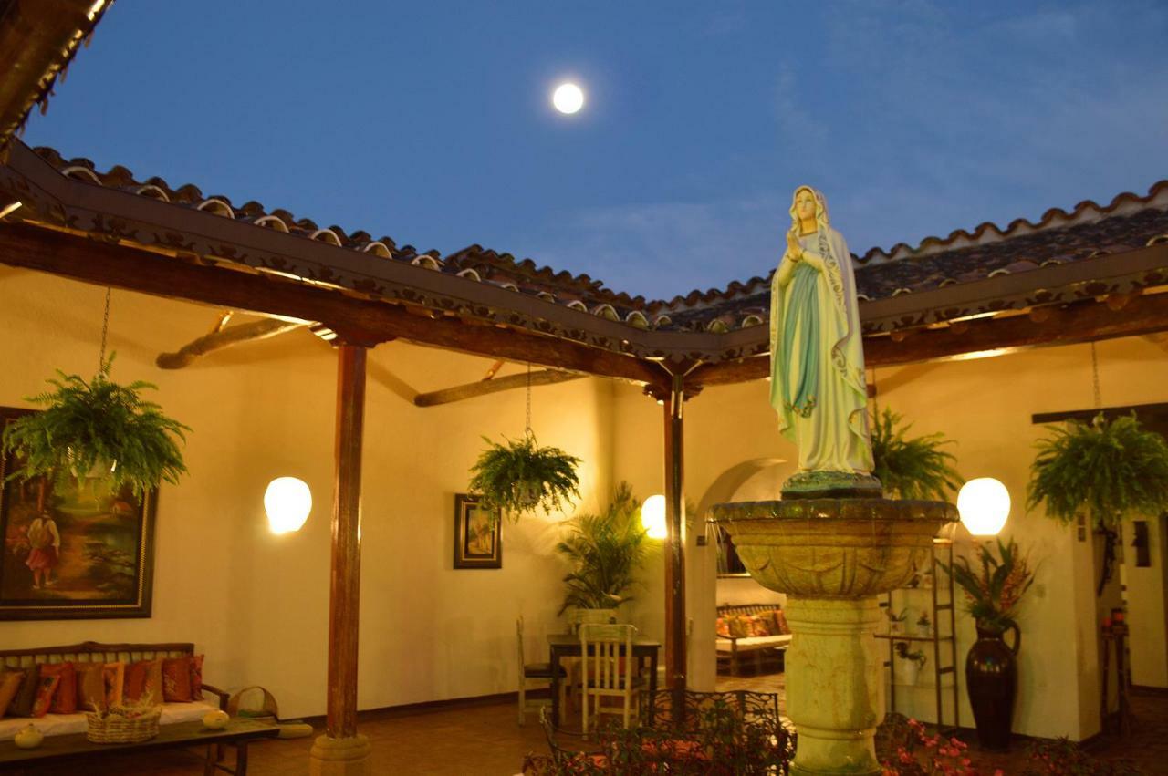 Hotel Casa Claustro De 사포토카 외부 사진